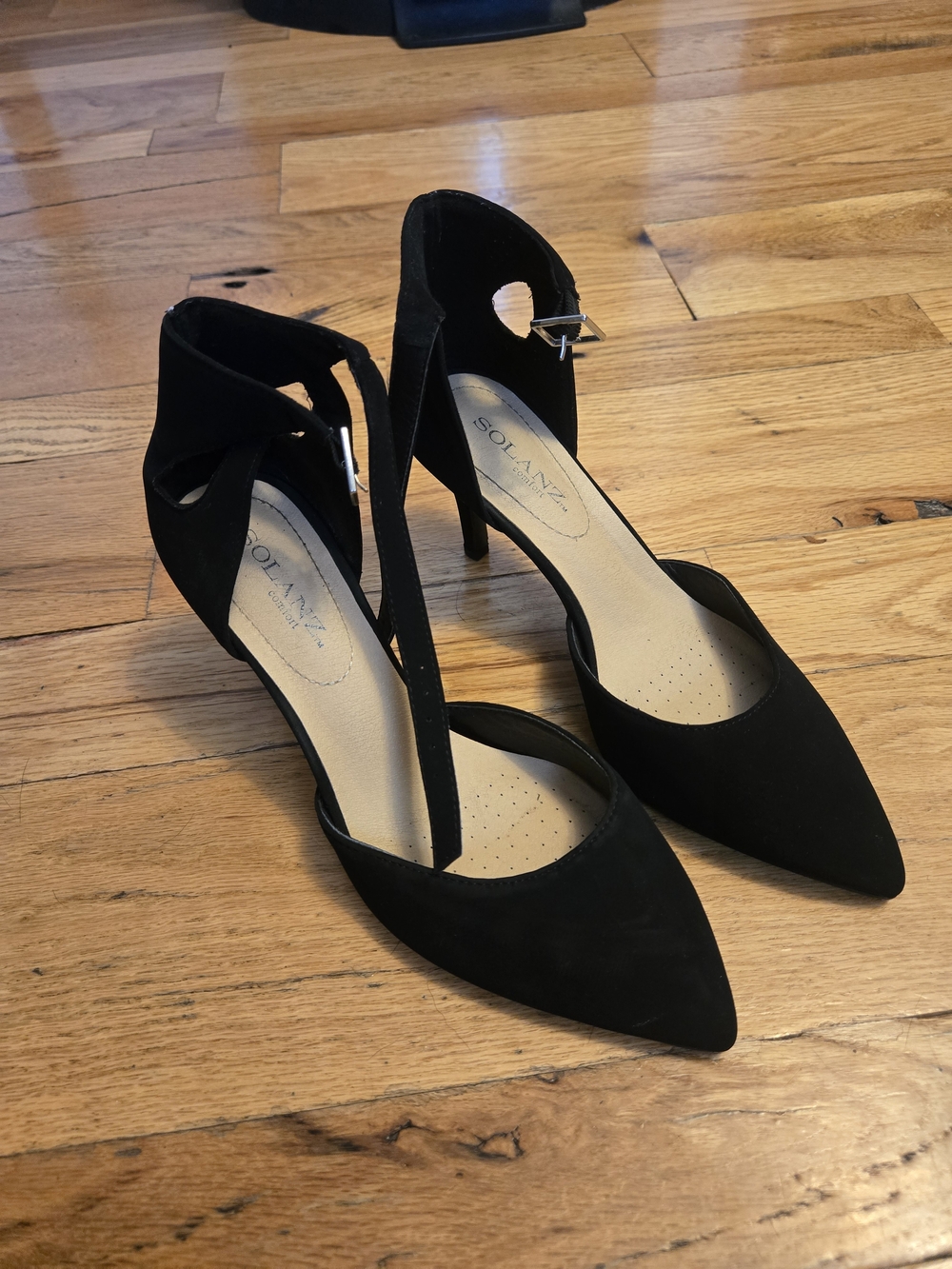 Solana Pointed Ankle-Strap Pumps in Black
